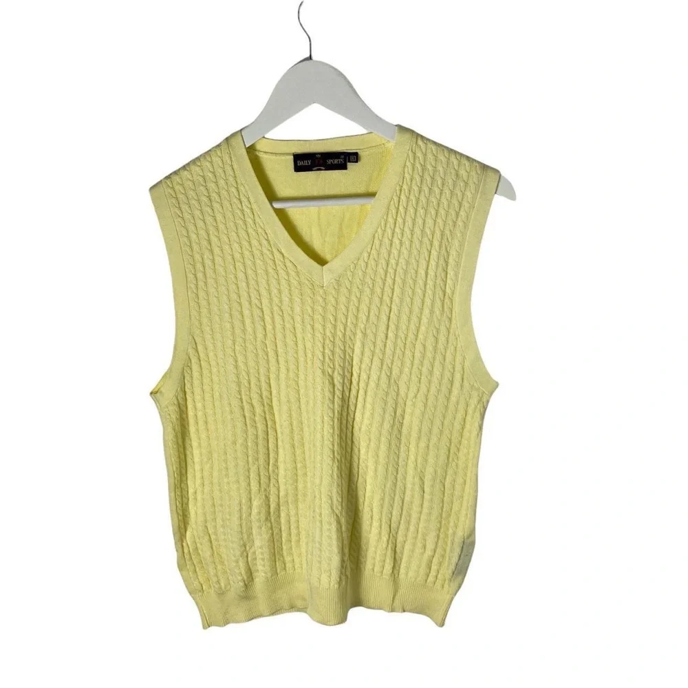 Yellow Cable knit vest
Sweater vest
Daily sports
Pullover
Size XL - Picture 1 of 3